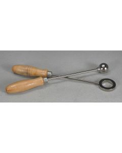 Ball And Ring Apparatus W/wooden Handles